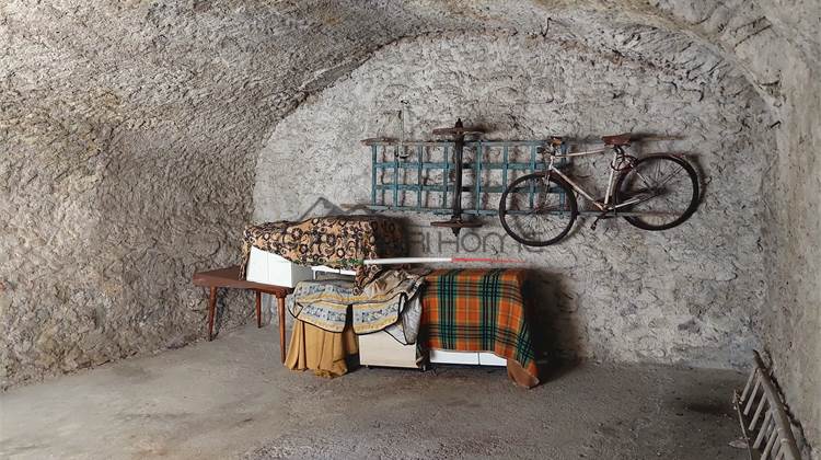 Fermette /Hameau/Ferme Dans Vente à Ormea