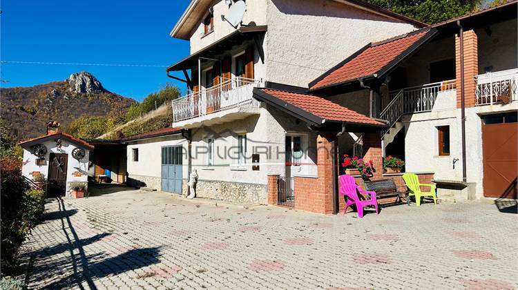 Haus zu Verkauf in Garessio