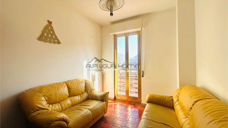 Appartamento in piazza con vista panoramica