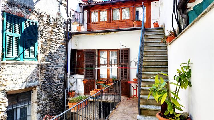 Maison (indépendente) Dans Vente à Ormea