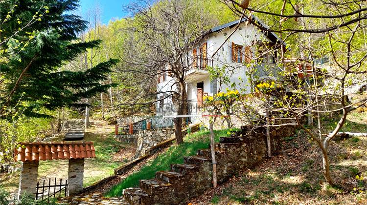 Maison (indépendente) Dans Vente à Ormea