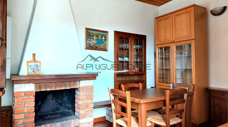 Wohnung zu Verkauf in Cosio d'Arroscia