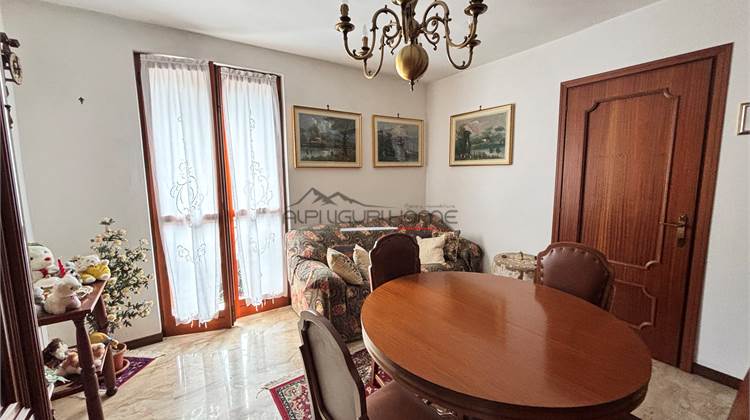 Casa semi-indipendente in centro storico a  Pieve di Teco 