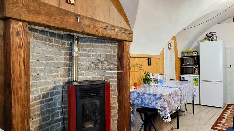Casa in pietra recentemente ristrutturata