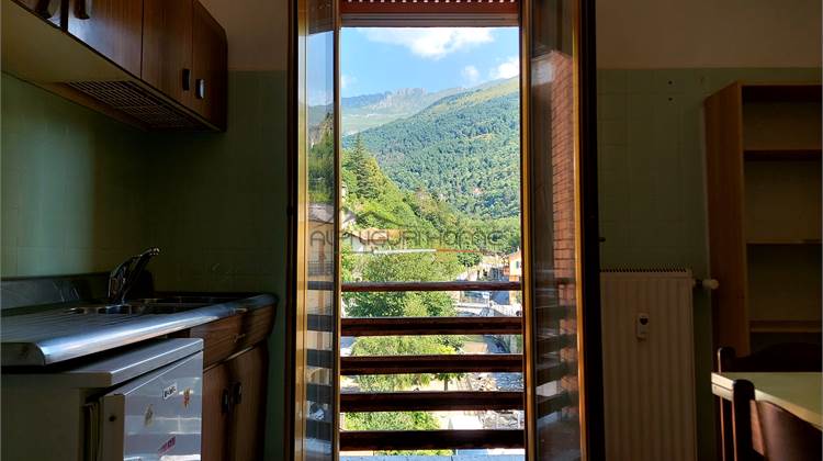 Appartamento in piazza con vista panoramica